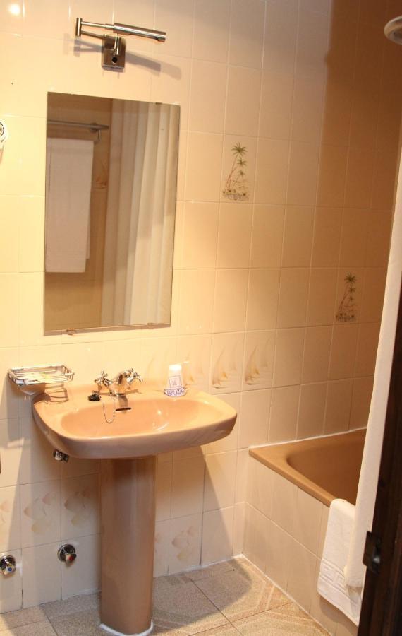 Hotel Puerta Nazari Orgiva Rum bild